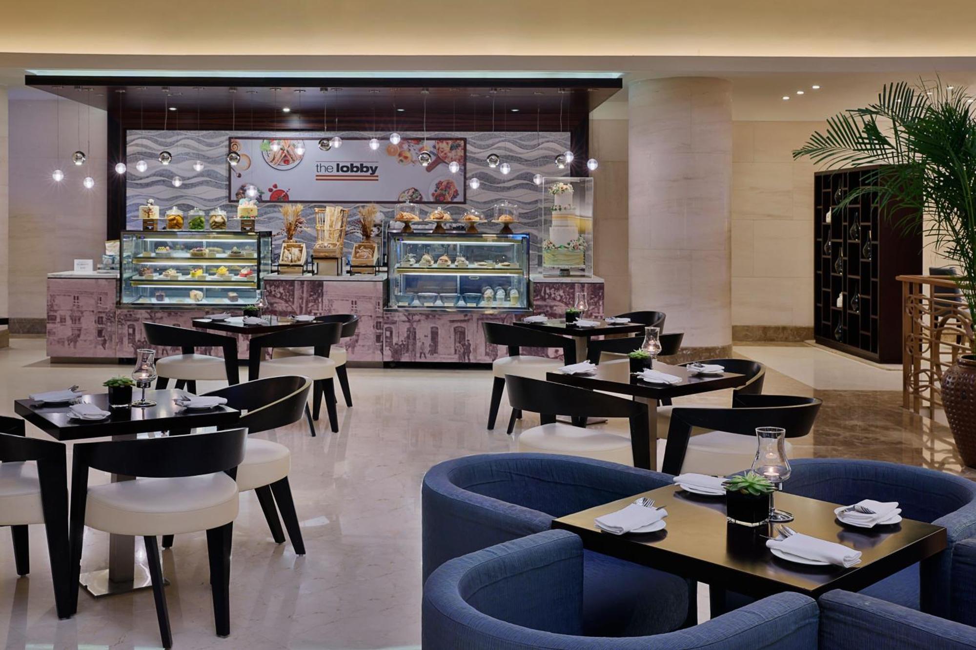 Sheraton Dubai Creek Hotel & Towers Kültér fotó The Bakery